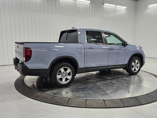 Sonic Gray Pearl 2026 Honda Ridgeline RTL