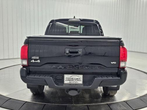 Midnight Black Metallic 2021 Toyota Tacoma SR5