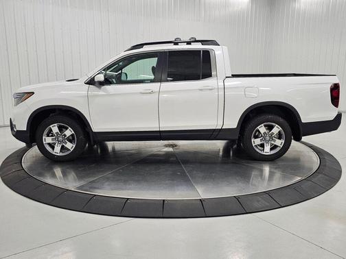 Platinum White Pearl 2026 Honda Ridgeline RTL