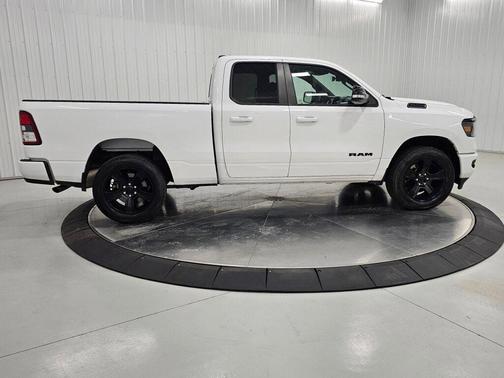 Bright White Clearcoat 2021 RAM 1500 Big Horn/Lone Star