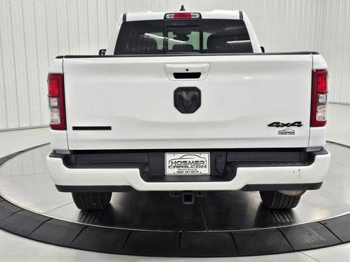 Bright White Clearcoat 2021 RAM 1500 Big Horn/Lone Star