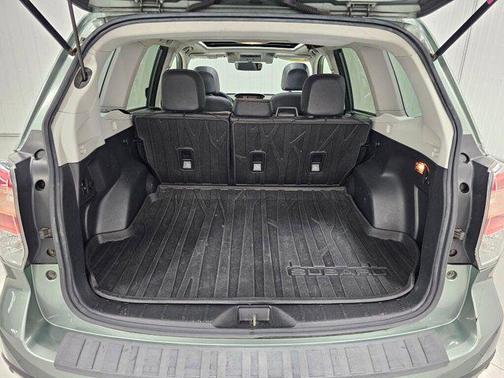 2017 Subaru Forester 2.5i Touring