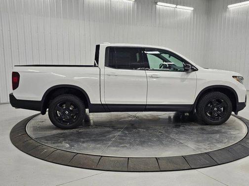 2026 Honda Ridgeline Black