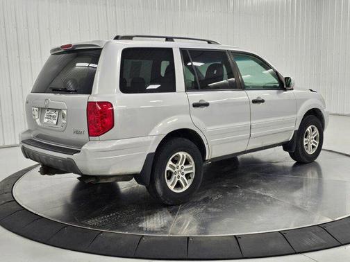 Starlight Silver Metallic 2004 Honda Pilot EX-L