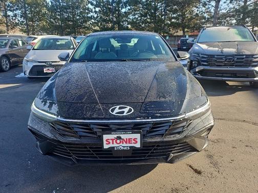 2025 Hyundai ELANTRA HEV Limited