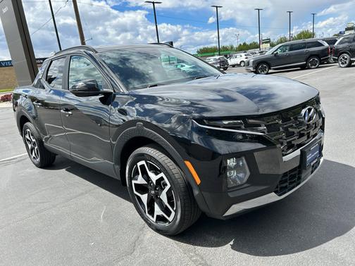 Black 2024 Hyundai SANTA CRUZ Limited