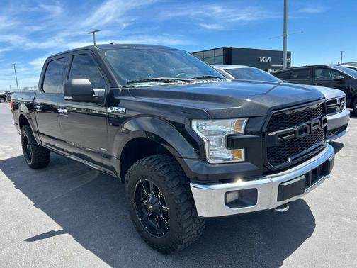 Tuxedo Black Metallic 2015 Ford F-150 XLT