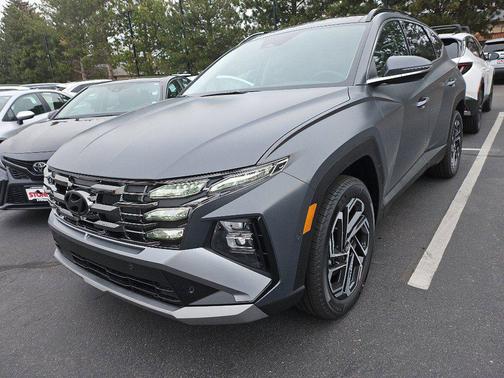 Ecotronic Gray Matte 2026 Hyundai TUCSON Limited