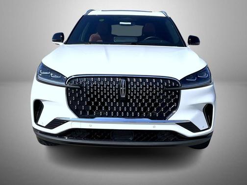 Pristine White Metallic Tri-Coat 2026 Lincoln Aviator Reserve AWD