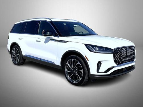 Pristine White Metallic Tri-Coat 2026 Lincoln Aviator Reserve AWD