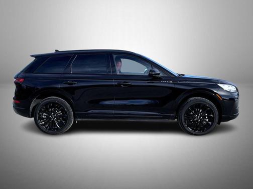 infinite black metallic clearcoat 2026 Lincoln Corsair Reserve