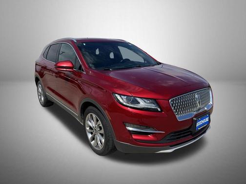 Ruby Red 2019 Lincoln MKC Select