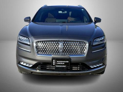 Asher Gray Metallic Clearcoat 2022 Lincoln Nautilus Reserve