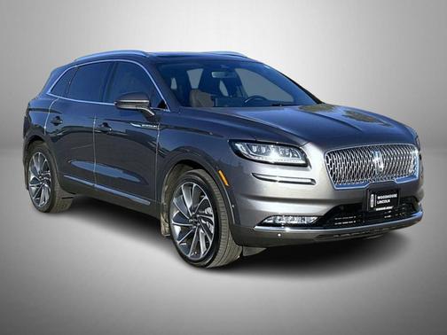 Asher Gray Metallic Clearcoat 2022 Lincoln Nautilus Reserve