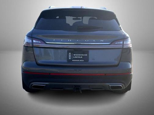 Asher Gray Metallic Clearcoat 2022 Lincoln Nautilus Reserve