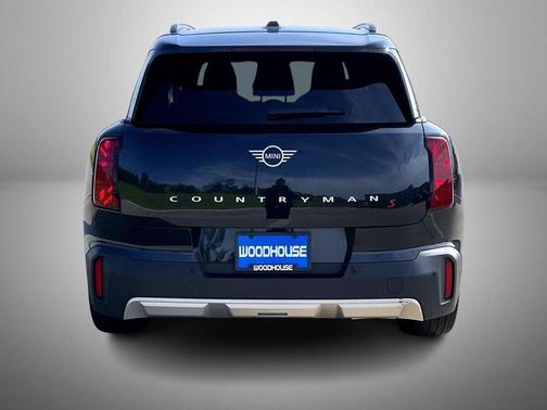 Midnight Black II Metallic 2025 MINI Countryman Cooper S ALL4