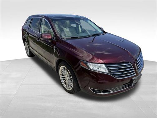 2019 Lincoln MKT Standard