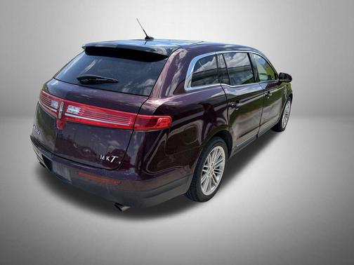 2019 Lincoln MKT Standard