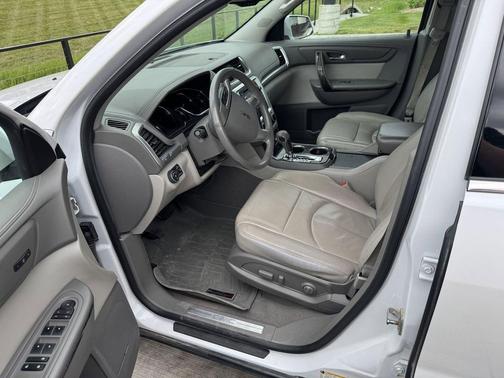 White Frost Tricoat 2017 GMC Acadia Limited Limited