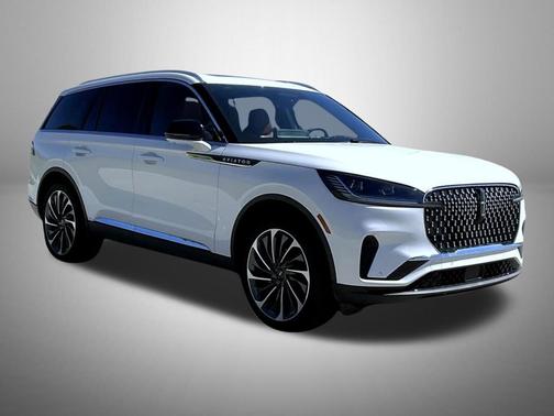 pristine white metallic tri-coat 2026 Lincoln Aviator Reserve AWD