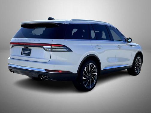 pristine white metallic tri-coat 2026 Lincoln Aviator Reserve AWD