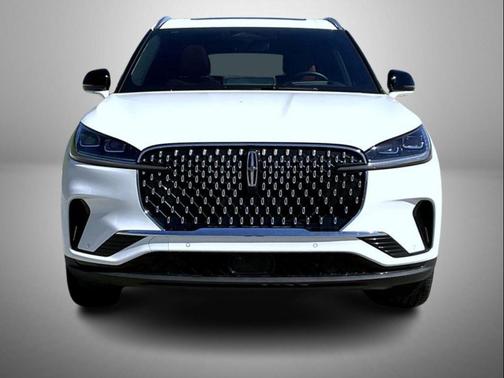 pristine white metallic tri-coat 2026 Lincoln Aviator Reserve AWD