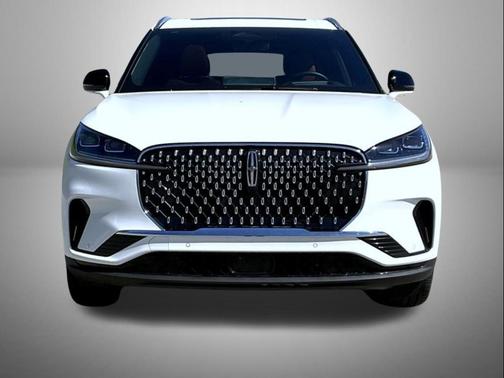 pristine white metallic tri-coat 2026 Lincoln Aviator Reserve AWD