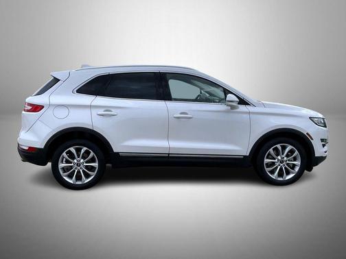 2019 Lincoln MKC Select