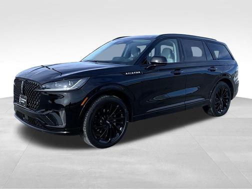 Infinite Black Metallic Clearcoat 2026 Lincoln Aviator Reserve AWD