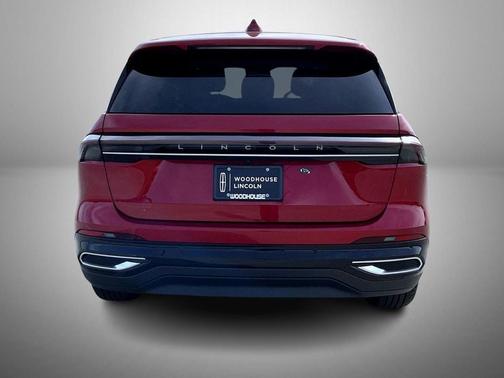 Red Carpet Metallic Tinted Clearcoat 2026 Lincoln Nautilus Premiere