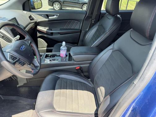 Atlas Blue Metallic 2023 Ford Edge ST Line