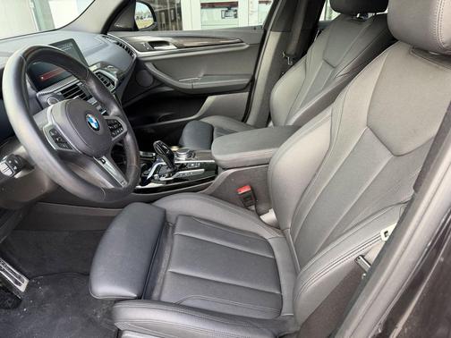 2021 BMW X3 M40i