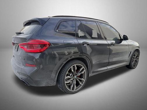 2021 BMW X3 M40i