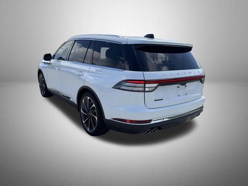 Pristine White Metallic Tri-Coat 2025 Lincoln Aviator Reserve AWD