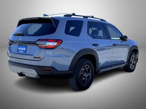 2023 Honda Pilot AWD TrailSport