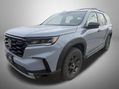 2023 Honda Pilot AWD TrailSport