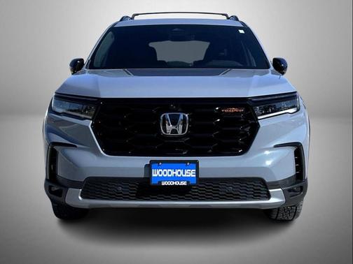 2023 Honda Pilot AWD TrailSport