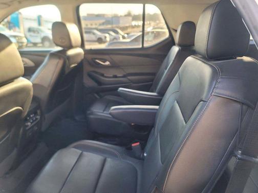 Summit White 2020 Chevrolet Traverse RS