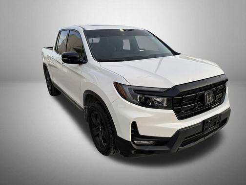 2025 Honda Ridgeline Black