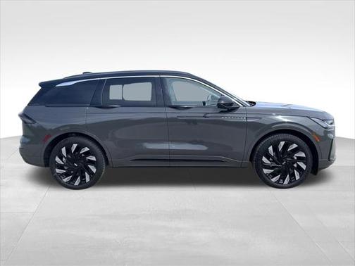 2025 Lincoln Nautilus Black Label