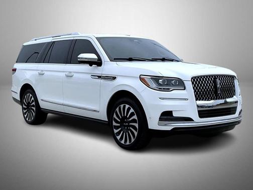 2023 Lincoln Navigator Black Label