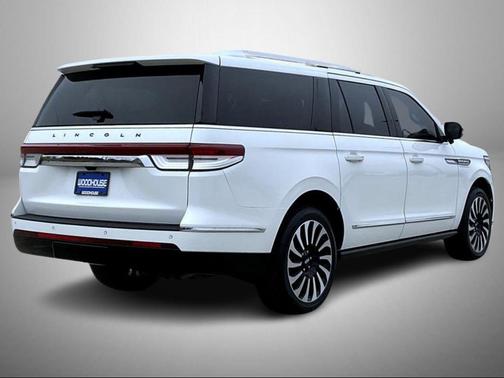 2023 Lincoln Navigator Black Label