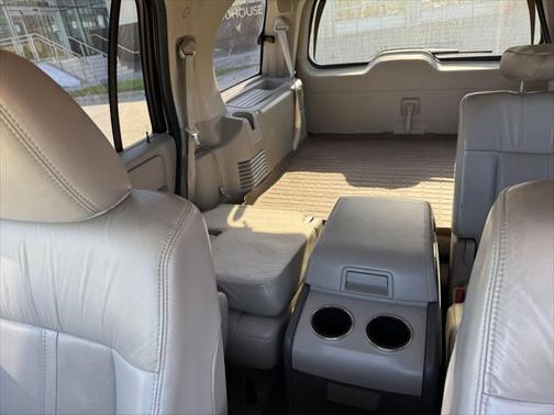 2017 Lincoln Navigator Select