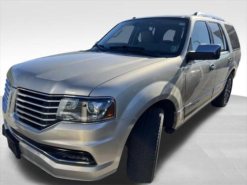 2017 Lincoln Navigator Select