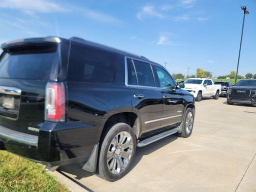 Onyx Black 2016 GMC Yukon Denali