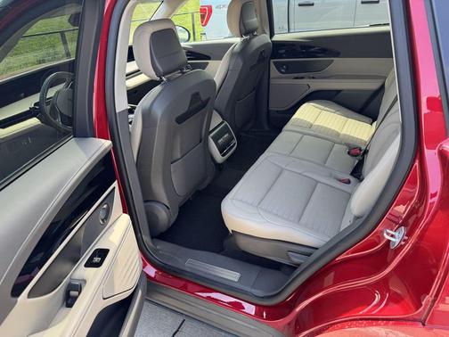Red Carpet Metallic Tinted Clearcoat 2024 Lincoln Nautilus Reserve