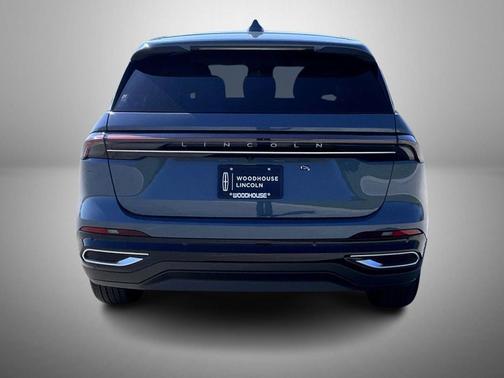 Whisper Blue Metallic Clearcoat 2026 Lincoln Nautilus Premiere