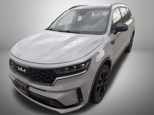 Wolf Gray 2022 Kia Sorento SX