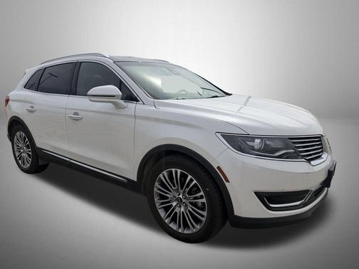 White Platinum Metallic Tri-Coat 2016 Lincoln MKX Reserve