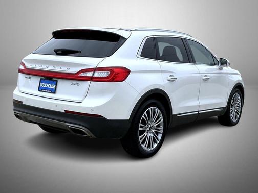 White Platinum Metallic Tri-Coat 2016 Lincoln MKX Reserve